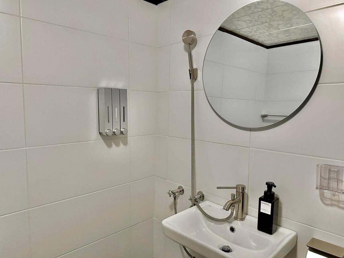 New2025 Open Event Special Offer Urban Apartment