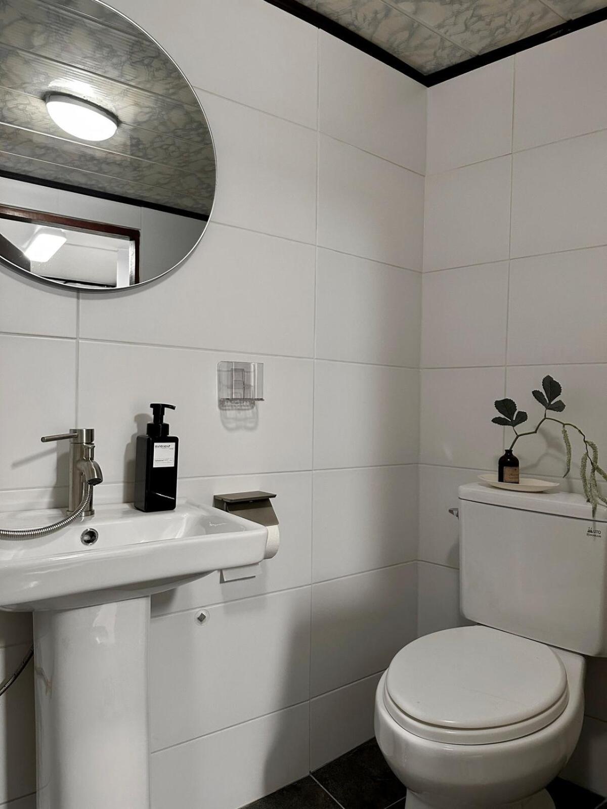 New2025 Open Event Special Offer Urban Apartment